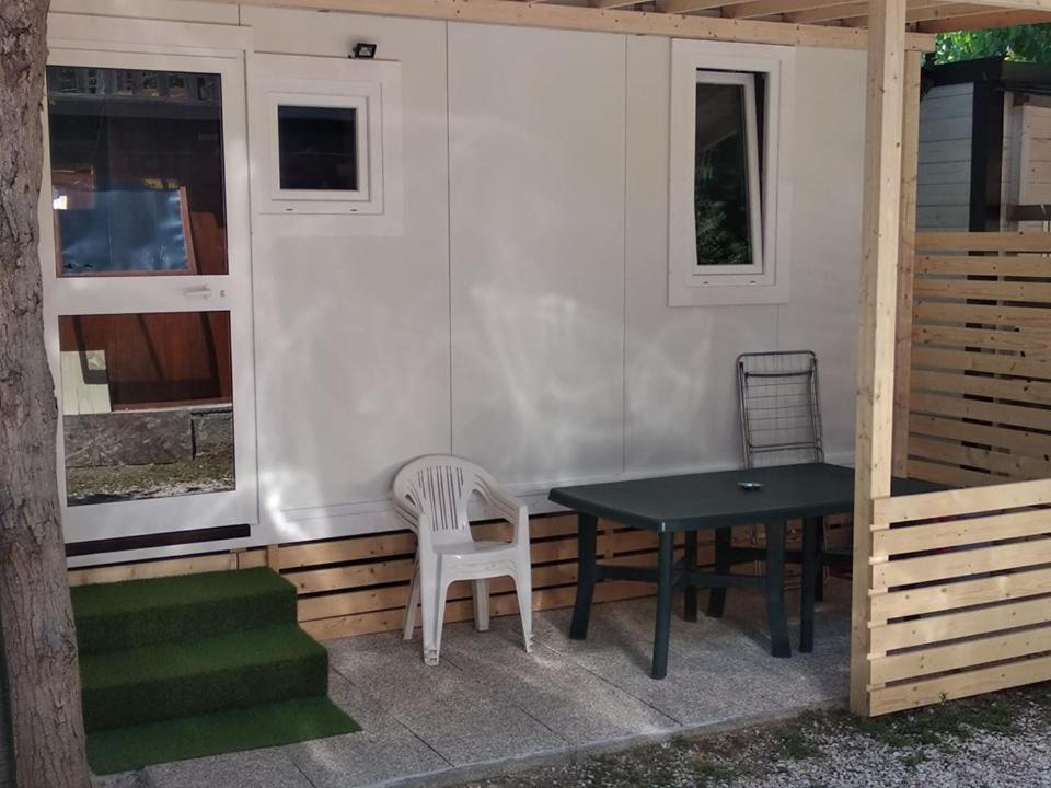 Camping Borghetti 오르토나 외부 사진